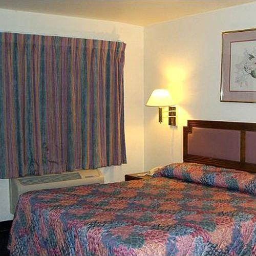 Value Inn & Suites Redding Szoba fotó
