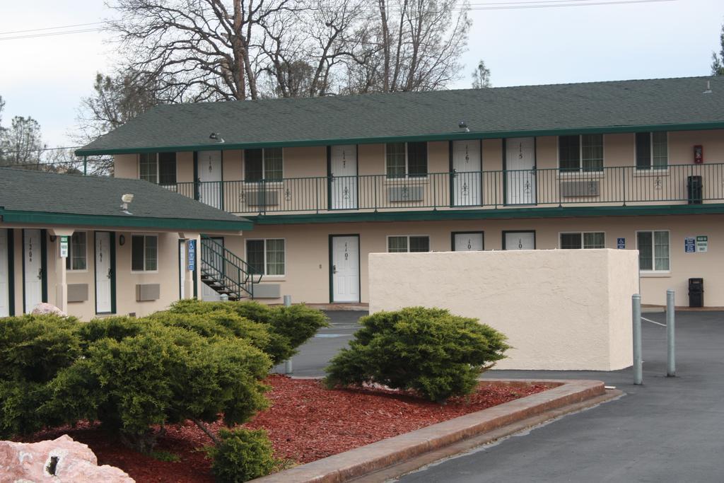 Value Inn & Suites Redding Kültér fotó