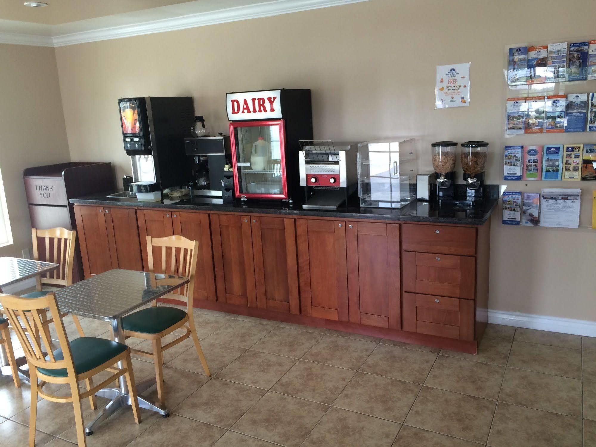 Value Inn & Suites Redding Kültér fotó
