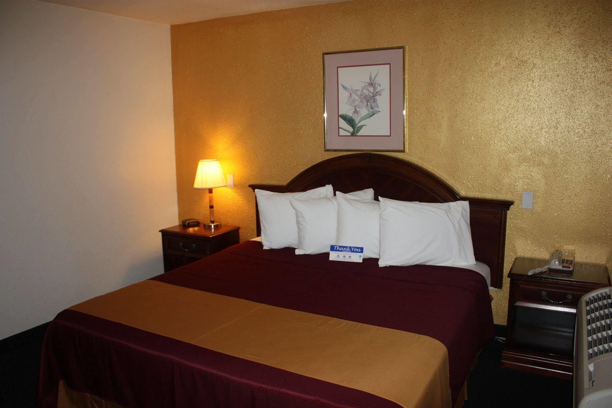 Value Inn & Suites Redding Kültér fotó