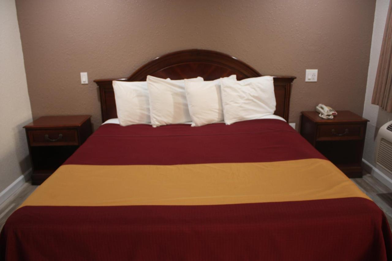 Value Inn & Suites Redding Kültér fotó